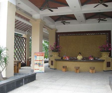 Meteyo Seaview Resort Hotel Саня Интериор снимка